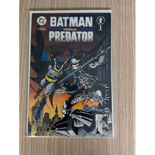 70 - BATMAN VERSUS PREDATOR #1 - 3. Complete set of the first run of  a three issue series. DC  Comics 19... 