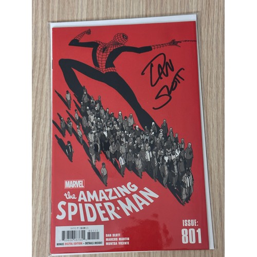 119 - Amazing Spider-Man issues signed by Dan Slott (x3)VFN Condition. Bagged & Boarded. Marvel Comics.