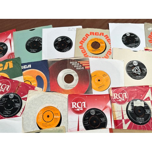 278 - 40+ Elvis Presley 7