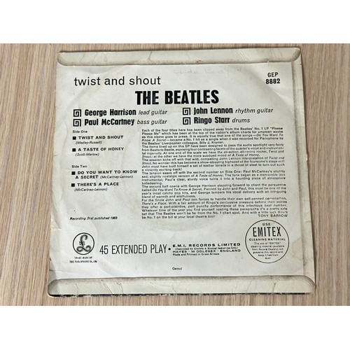 267 - 6 x ORIGINAL BEATLES  E.P's 7