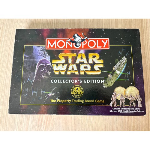 242 - MONOPOLY Star Wars COLLECTORS EDITION. COMPLETE. FN Condition.