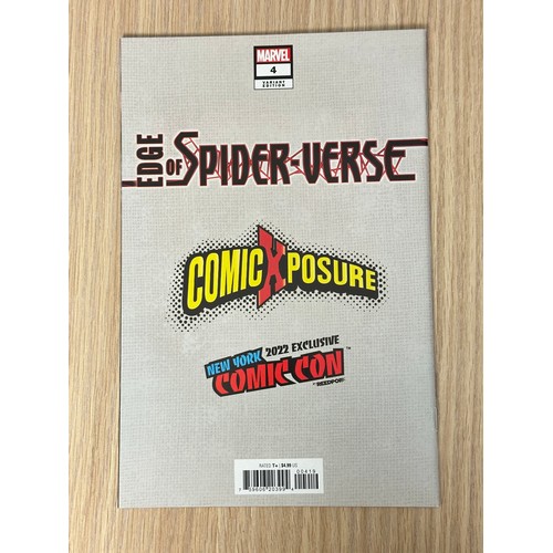 325 - EDGE OF SPIDER-VERSE VOL. 2. #4 - PEACH MOMOKO NYCC VIRGIN VARIANT. Marvel Comics 2022. NM Condition... 