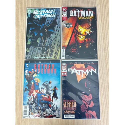 338 - BATMAN JOB LOT OF 11 comic books, includes Batman/Catwoman #1 Variant, The Batman Who Laughs #1, Bat... 