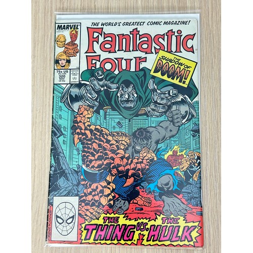 316 - FANTASTIC FOUR #320. Cover art featuring Doctor Doom and the Hulk versus The Thing. FN Condition. Ma... 