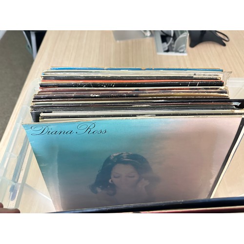 536 - 40 x VINYL ALBUM BUNDLE 33RPM Records. Easy Listening/Comedy/Classical. Features Neil Diamond, Nat K... 