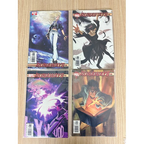 255 - RUNAWAYS VOL. 1. # 6 - 9 PLUS RUNAWAYS Vol. 2. 1 - 12, 16, 19, 20. Marvel Comics 2003 - 2006. VFN Co... 