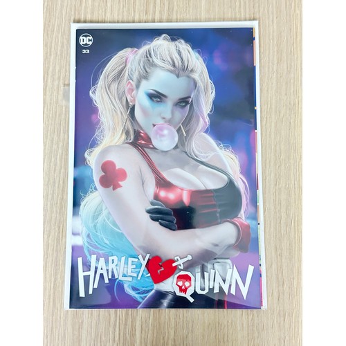 290 - HARLEY QUINN #33 -  Natalie Sanders Variant Cover. NM Condition. DC Comics 2023