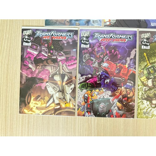 323 - TRANSFORMERS ARMADA #3 - 9. Dreamwave Comics 2002. NM Condition. All Bagged & Boarded.