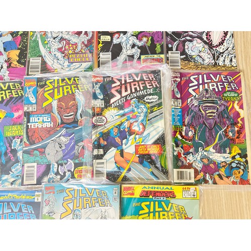 324 - SILVER SURFER JOB LOT OF COMICS - 17 Marvel Comics from 1991 onwards. Featuring: #54 - 59, 76 - 78, ... 