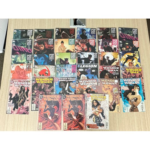 347 - Adam Hughes bundle (Catwoman, Wonder Woman, Legion) – 33 DC Comics in total. All VFN Condition.