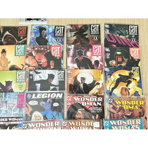 347 - Adam Hughes bundle (Catwoman, Wonder Woman, Legion) – 33 DC Comics in total. All VFN Condition.