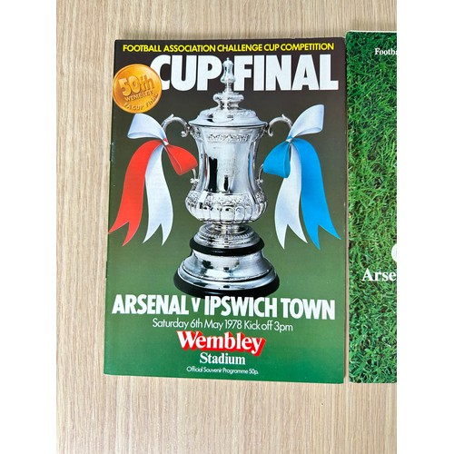 416 - FOOTBALL PROGRAMMES: FA CUP FINAl x 3 all featuring Arsenal  from 1978, 1979 and 1980. VFN Condition... 