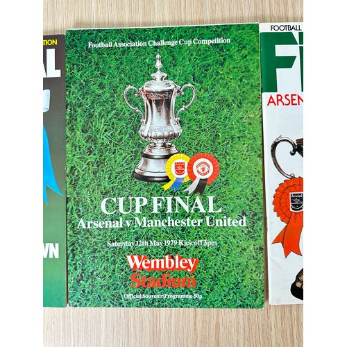 416 - FOOTBALL PROGRAMMES: FA CUP FINAl x 3 all featuring Arsenal  from 1978, 1979 and 1980. VFN Condition... 