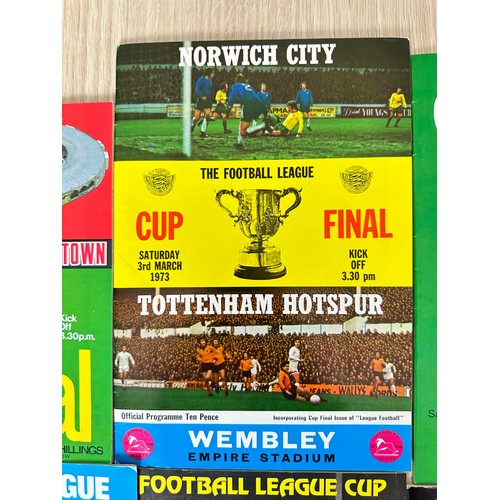 418 - FOOTBALL PROGRAMMES: League Cup Final Programmes from 1970's/80' VFN Condition. 6 Programmes in tota... 