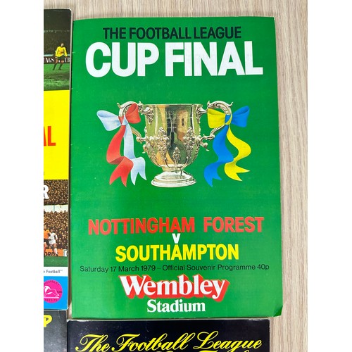 418 - FOOTBALL PROGRAMMES: League Cup Final Programmes from 1970's/80' VFN Condition. 6 Programmes in tota... 