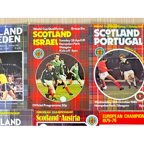 419 - FOOTBALL PROGRAMMES: SCOTLAND World Cup & European Championship Qualifying Internationals from 70's ... 