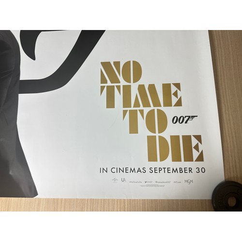 390 - NO TIME TO DIE- JAMES BOND. Original UK Cinema Movie Film Quad poster, Rolled, excellent condition. ... 