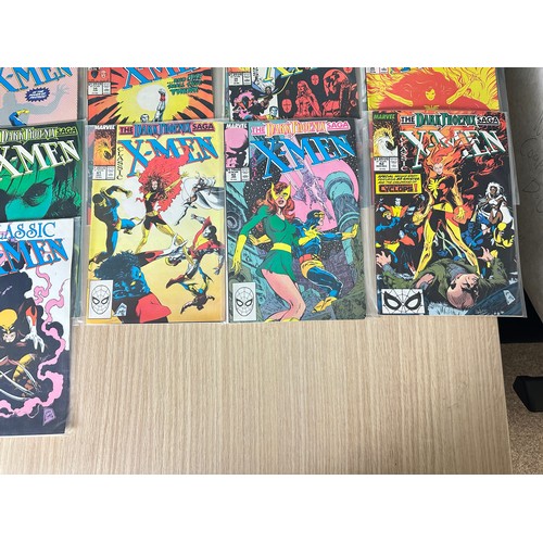 300 - CLASSIC X-MEN. Almost complete run from #1 - 45 (Missing #16). Excellent Condition. Marvel Comics 19... 