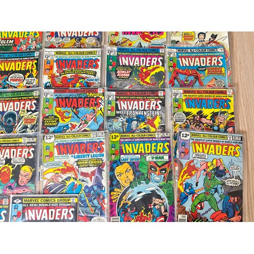 305 - THE INVADERS BUNDLE - Marvel Comics 1975 Onwards, featuring: #3-5, 7-9, 11-15, 17, 19-23, 25,26, 28-... 