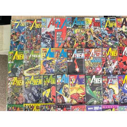 318 - AVENGERS VOL3. COMPLETE SET- #1 - 84. 
A complete run of Volume 3 of Avengers from 1997. Every issue... 