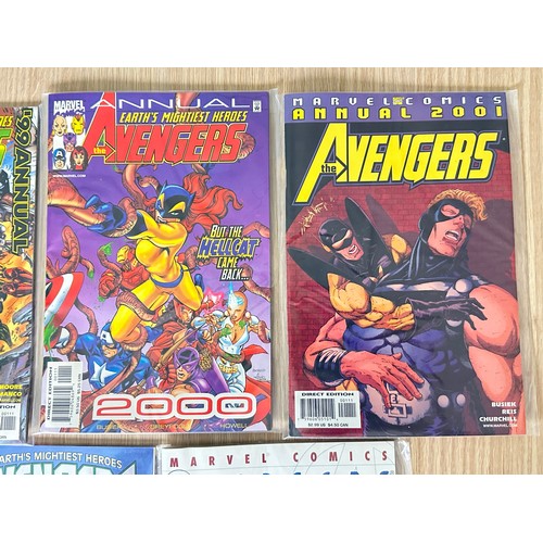 337 - AVENGERS ANNUALS & SPECIALS BUNDLE
Featuring:
Avengers & Squadron Supreme Annual 1998, Avengers annu... 