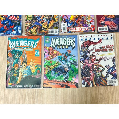 337 - AVENGERS ANNUALS & SPECIALS BUNDLE
Featuring:
Avengers & Squadron Supreme Annual 1998, Avengers annu... 