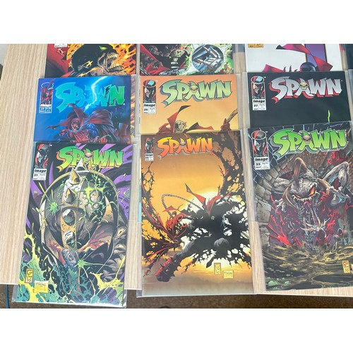 338 - SPAWN - #1 - 36. Complete consecutive run. Image Comics. 1992 - 1995. Todd McFarlane. Includes Keys ... 