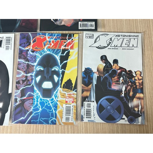 341 - ASTONISHING X-MEN VOL.3.  #1 - 12 (plus additional #4 variant) Consecutive run of Marvel comics (200... 