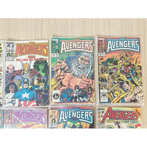 356 - AVENGERS - Bundle of 10 Bronze Age Marvel Comics from 1980 onwards. Featuring #195, 250, 279, 282, 2... 