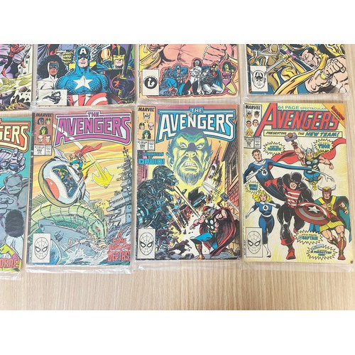 356 - AVENGERS - Bundle of 10 Bronze Age Marvel Comics from 1980 onwards. Featuring #195, 250, 279, 282, 2... 