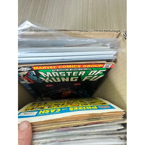 361 - LARGE BUNDLE OF 150+ MARVEL COMICS. Various Titles, Decades and Conditions. Mostly FN/VFN Condition.... 