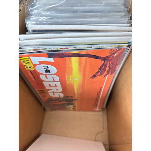 363 - HUGE BUNDLE OF 220+ INDEPENDENT COMIC BOOKS. Featuring titles from Boom, Image Comics, IDW, Vertigo,... 