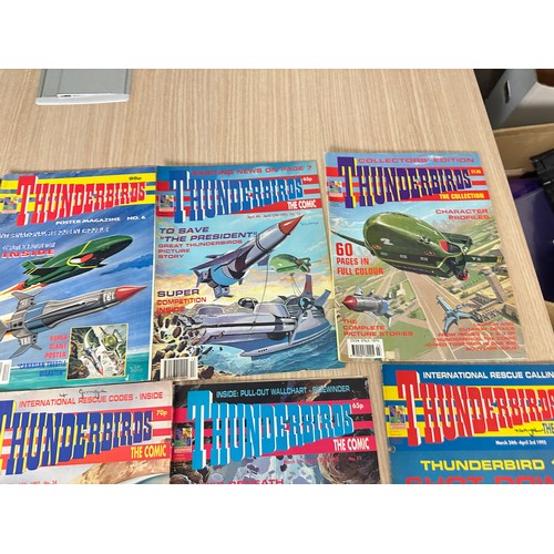 372 - THUNDERBIRDS / GERRY ANDERSON Related Magazines and Memorabilia, Including Poster magazines, comics ... 