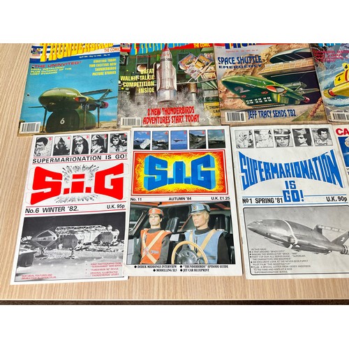 372 - THUNDERBIRDS / GERRY ANDERSON Related Magazines and Memorabilia, Including Poster magazines, comics ... 