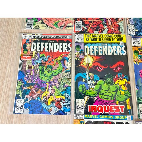 399 - DEFENDERS - Bronze-Age bundle of 14 comics. Featuring #73,74,76,77,79-82,86-90,96. 14 Comics in tota... 