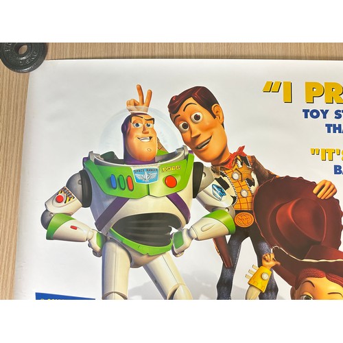 580 - TOY STORY 2 - ORIGINAL QUAD MOVIE CINEMA POSTER. (1995) Excellent condition. Measures 30