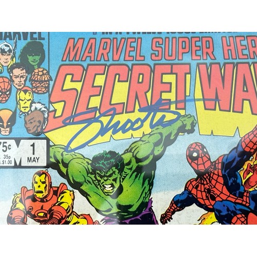 416 - MARVEL SUPER HEROES SECRET WARS #1 CGC Signature Series - signed by Jim shooter.
Marvel comics 1984.... 