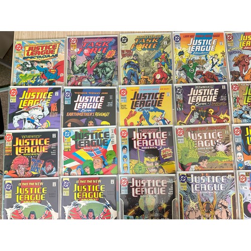 431 - JUSTICE LEAGUE BUNDLE OF 35 COMICS. Various titles including: Justice League America, Justice League... 