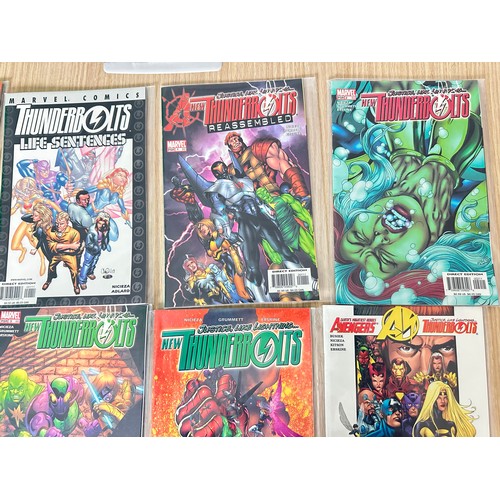 433 - THUNDERBOLTS BUNDLE. 15 Thunderbolts related comics including annuals, Specials and other runs. 
VFN... 