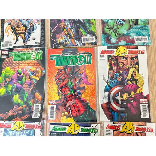 433 - THUNDERBOLTS BUNDLE. 15 Thunderbolts related comics including annuals, Specials and other runs. 
VFN... 