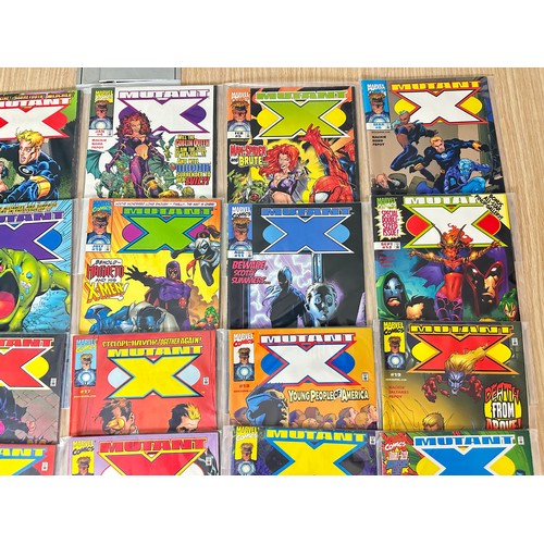 438 - MUTANT X #1 - 32 (missing #13) plus Annuals. Marvel Comics 1998 Onwards. Almost complete run of comi... 