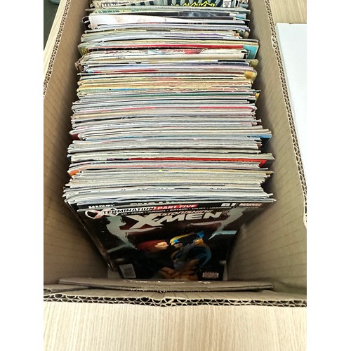 334A - ASSORTED MARVEL COMICS BUNDLE OF 250+ COMICS. Various Decades. Featuring: X-Men, Avengers, Fantastic... 