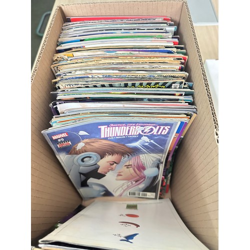 334A - ASSORTED MARVEL COMICS BUNDLE OF 250+ COMICS. Various Decades. Featuring: X-Men, Avengers, Fantastic... 