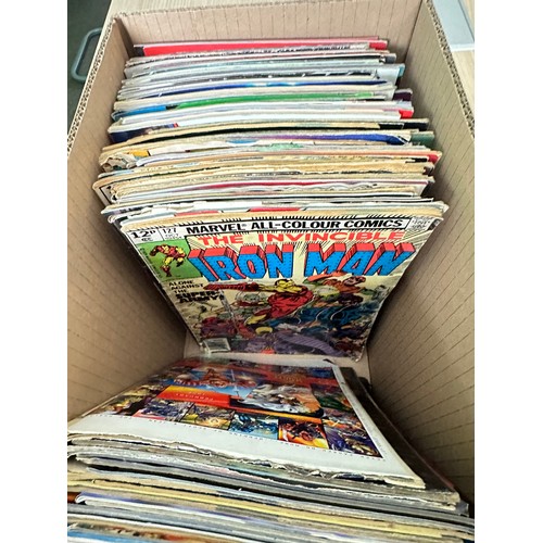 334A - ASSORTED MARVEL COMICS BUNDLE OF 250+ COMICS. Various Decades. Featuring: X-Men, Avengers, Fantastic... 