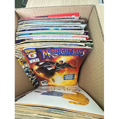 334A - ASSORTED MARVEL COMICS BUNDLE OF 250+ COMICS. Various Decades. Featuring: X-Men, Avengers, Fantastic... 