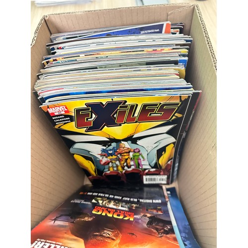 334B - ASSORTED MARVEL COMICS BUNDLE OF 270+ COMICS. Various Decades. Featuring: X-Men, Avengers, Thunderbo... 