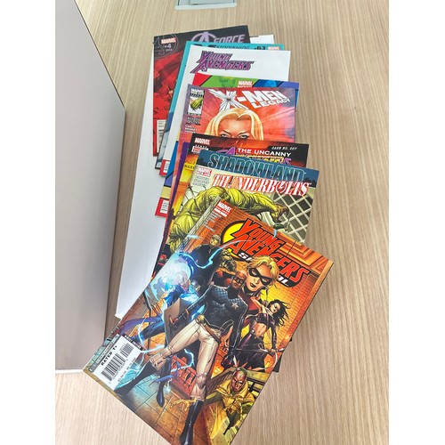 334C - ASSORTED MARVEL COMICS BUNDLE OF 280+ COMICS. Various Decades. Featuring: X-Men, Avengers, Fantastic... 