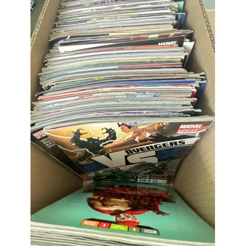 334C - ASSORTED MARVEL COMICS BUNDLE OF 280+ COMICS. Various Decades. Featuring: X-Men, Avengers, Fantastic... 