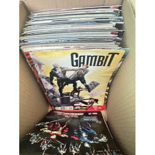 334C - ASSORTED MARVEL COMICS BUNDLE OF 280+ COMICS. Various Decades. Featuring: X-Men, Avengers, Fantastic... 