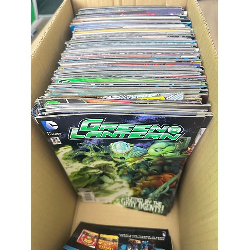 334D - ASSORTED DC COMICS BUNDLE OF 270+ COMICS. Various Decades. Featuring: Aquaman, Teen Titans, Justice ... 